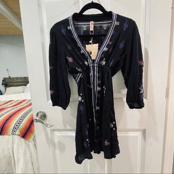 Boho embroidered gauze dress - Picture 2 of 4